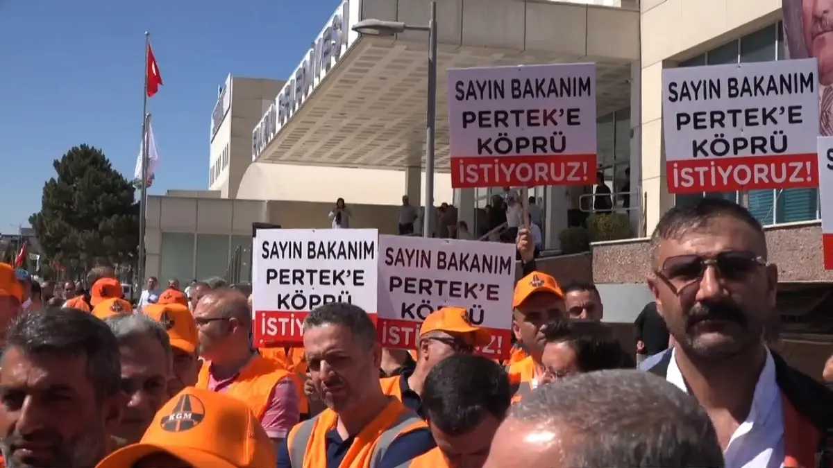 bakan uraloglu hazardagli yeni nesil kavsagi modern ulasim anlayisimizin gostergesidir un3etx4Y