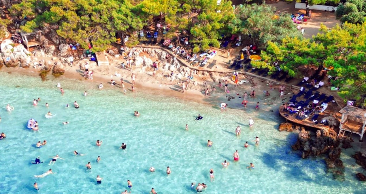 bu guzelliklere iyi bakin bir daha goremeyebilirsiniz ASdDwdnv