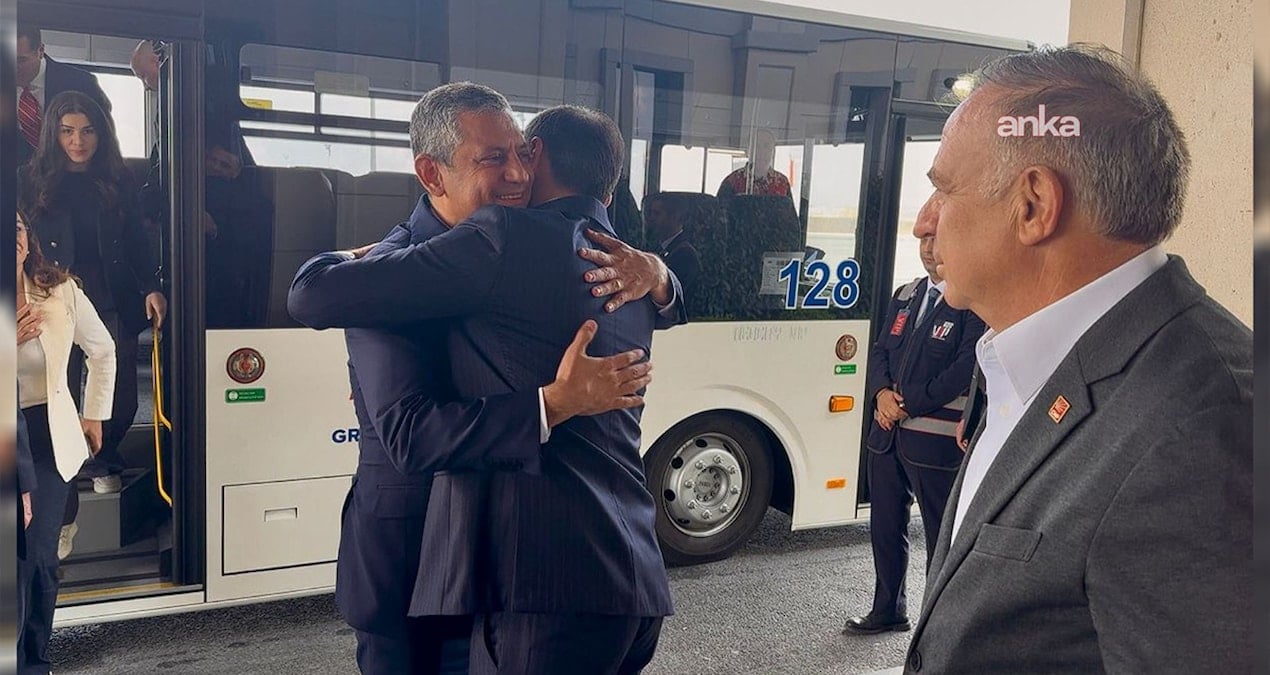 son dakika ozgur ozel istanbula geldi ozgur celik havalimaninda karsiladi uYPDthgw