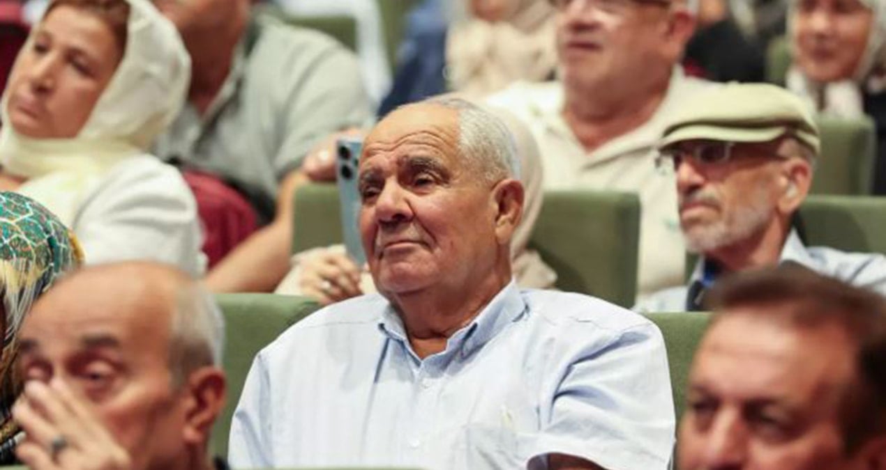 umreye kurum gonderdi dualari bana edin dedi 7VwRYMjC