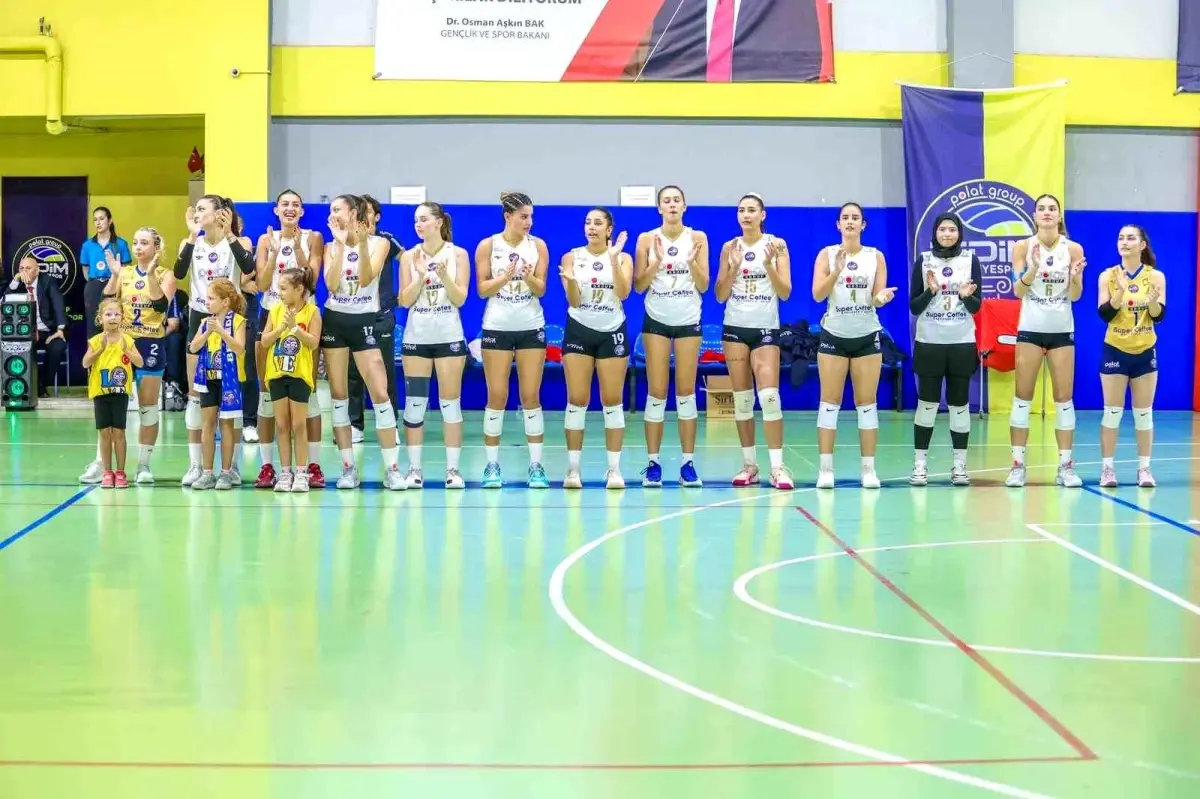 didim belediyespor kadin voleybol takimi karsiyakayi 3 0 maglup etti 6JyseiVp.jpg