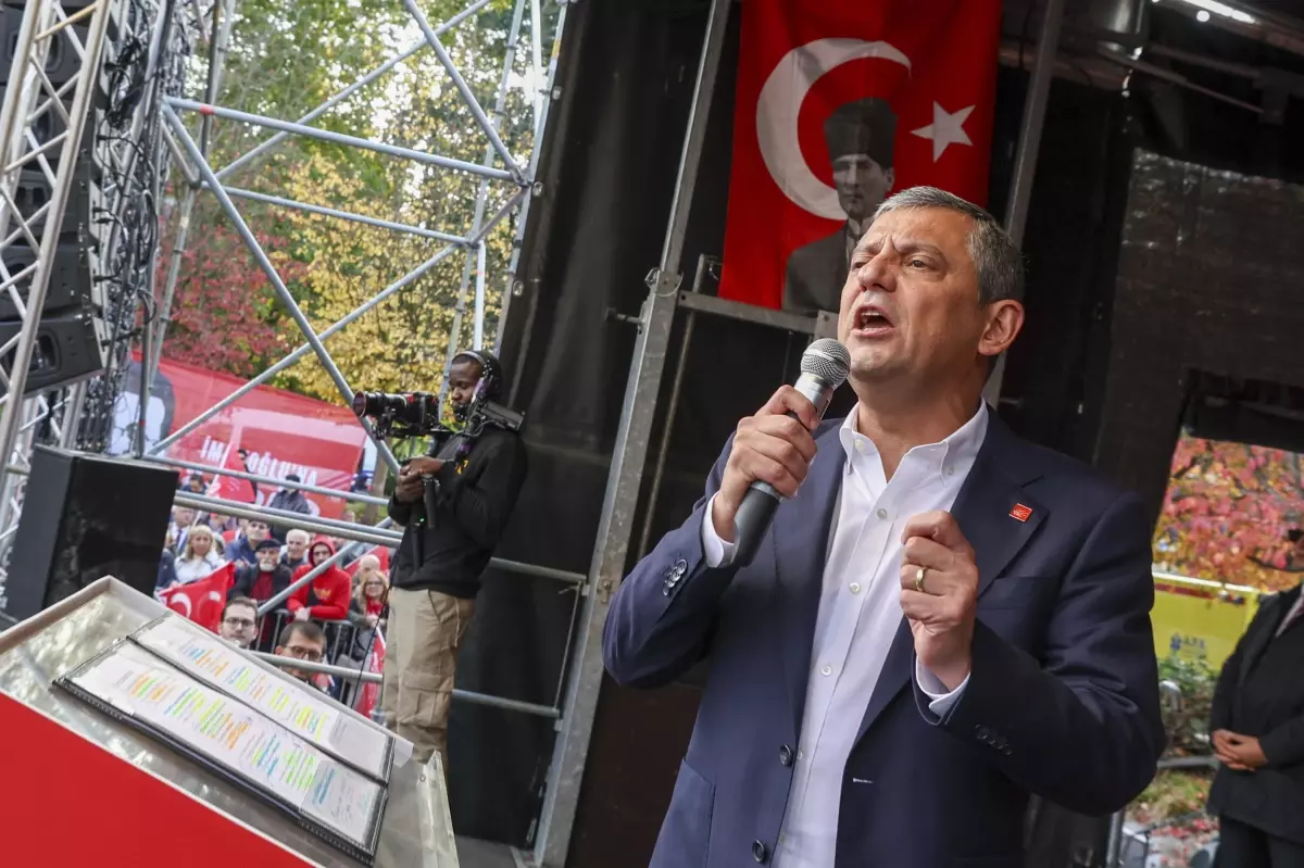 ozgur ozel brukselde millet iradesine sahip cikiyor mitinginde konustu q9xkOXKf.jpg