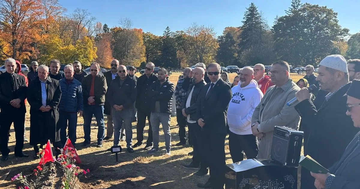 amerika muhtari nurhayat kinay son yolculuguna ugurlandi JgcR5Zby.webp