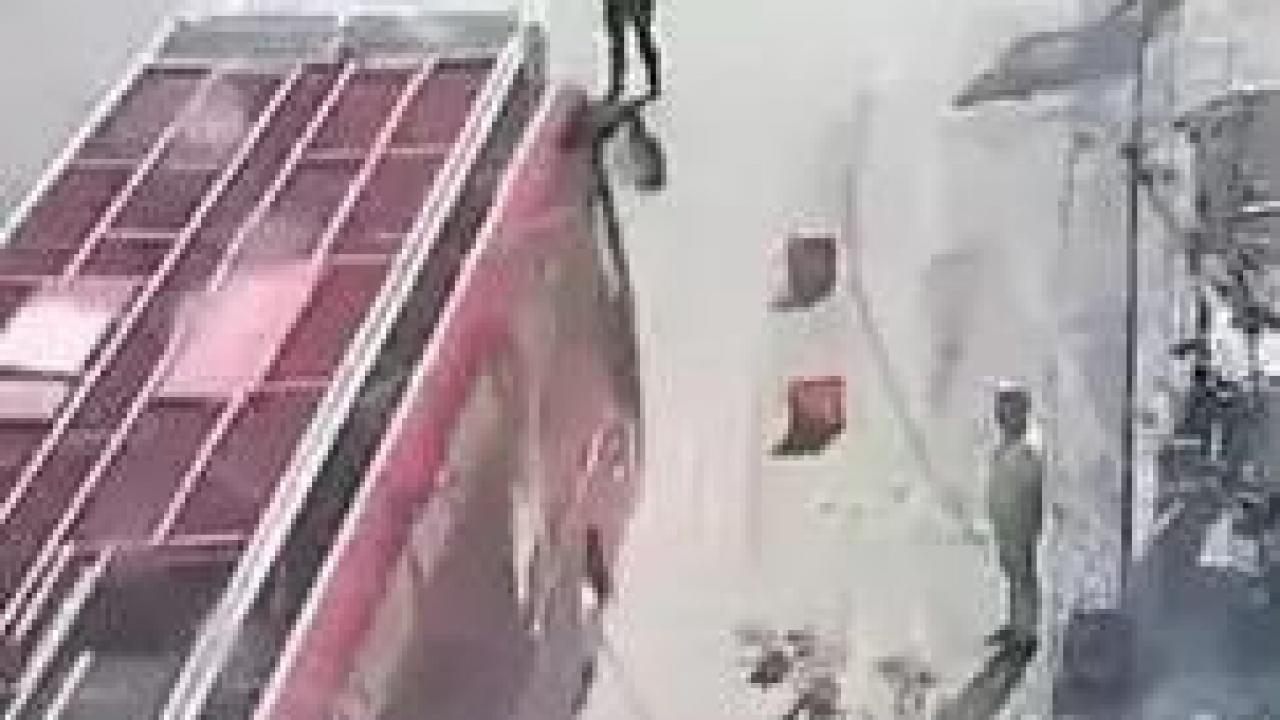 polisin dur ihtarina uymayan chp soforu hakkinda yeni karar avTpx9K7.jpg