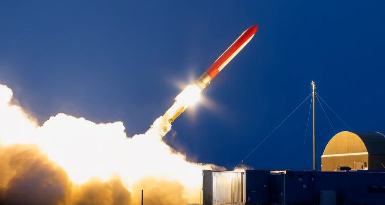 Ülkenin kıtalararası seyir füzesi Avrupa’da yürekleri ağza getirdi!