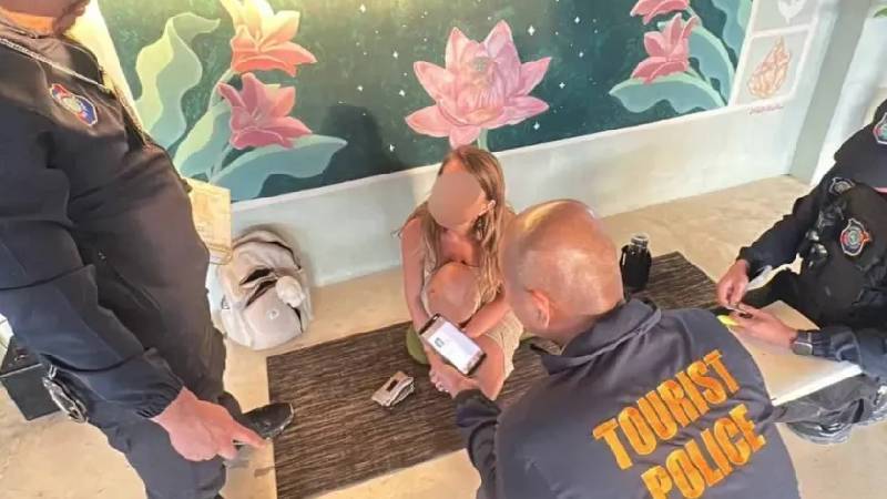 yoga egitmeni ileri seviye seks teknikleri dersi acti gozaltina alindi nDDgpT7N.jpg