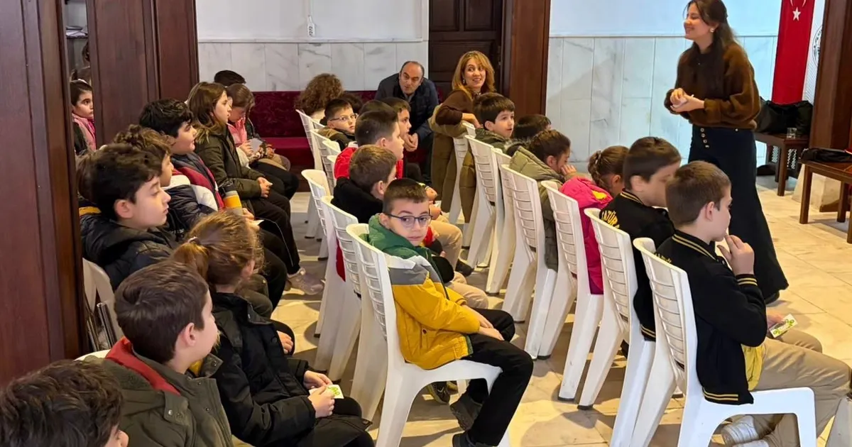 Bursa Gemlik’te çocuklar haklarını öğreniyor